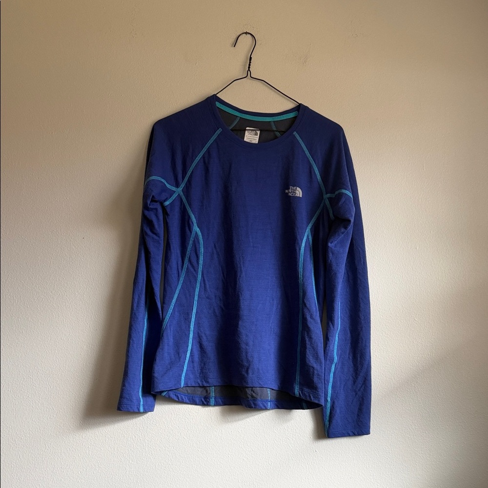 The north face flashdry flight series long sleeve base layer
